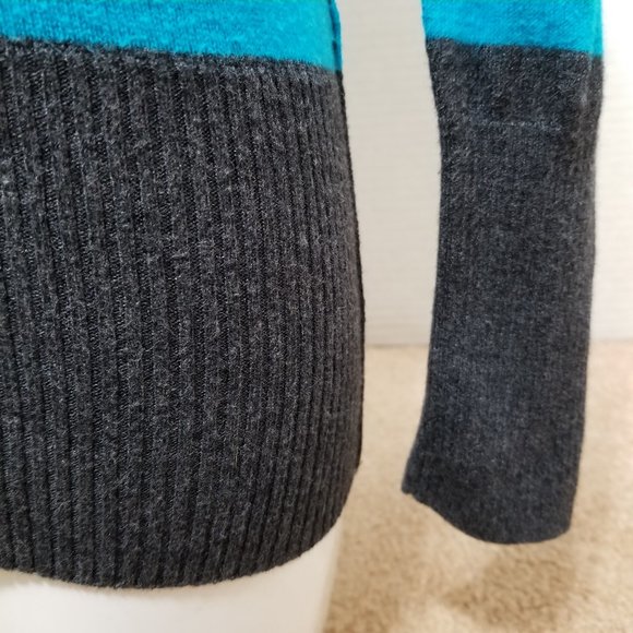 Nollie sweater XS lightweight pullover knit striped v-neck PacSun Twilight - Picture 7 of 12